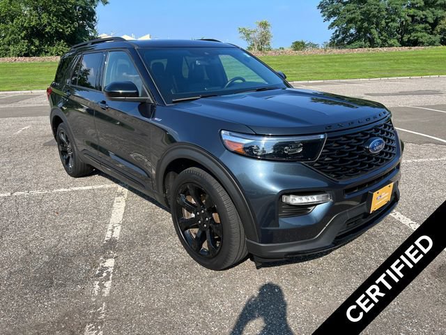 Certified 2022 Ford Explorer ST-Line w/ Class IV Trailer Tow Package