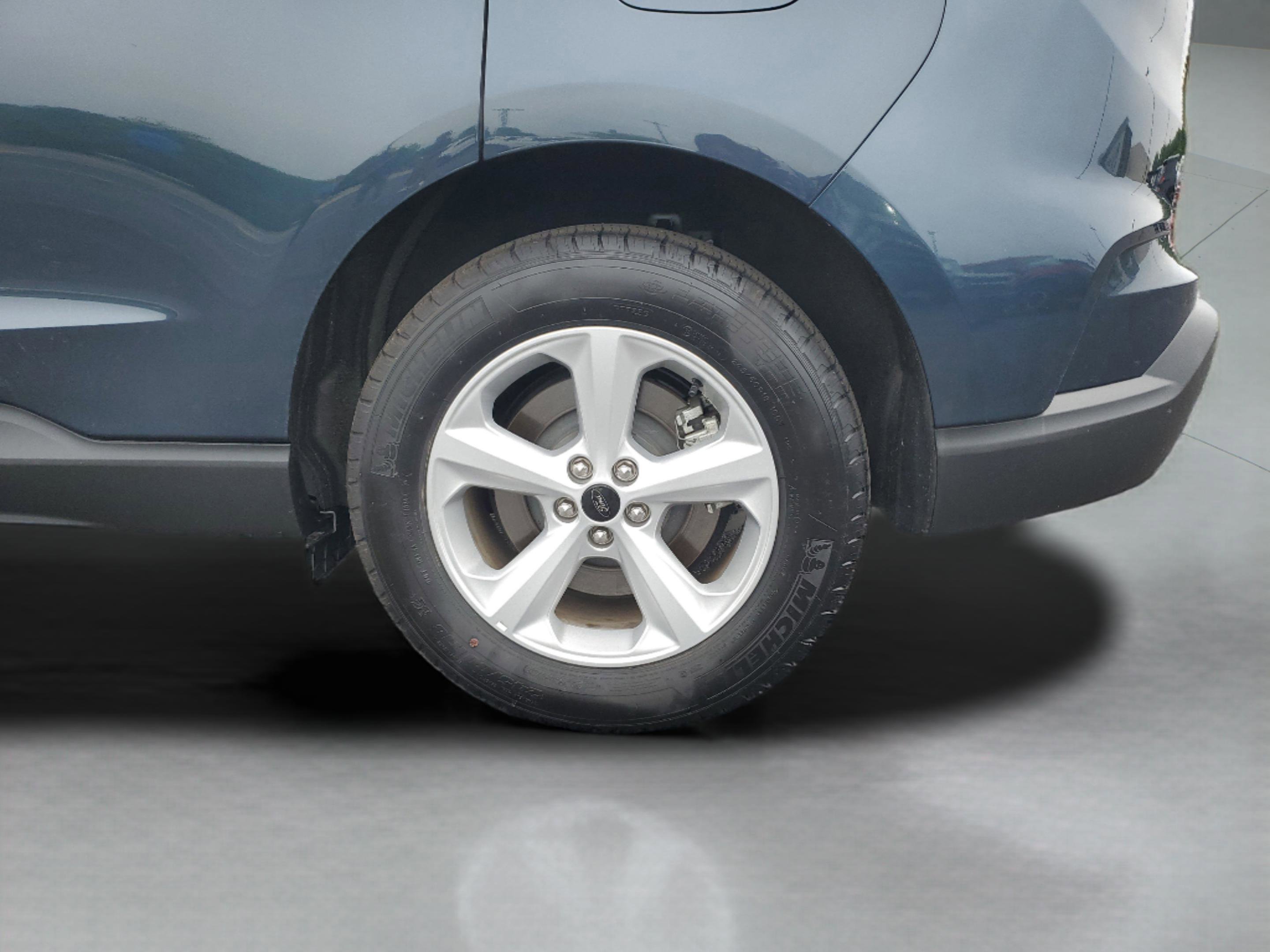 Certified 2024 Ford Edge SE AWD/4WD image 29