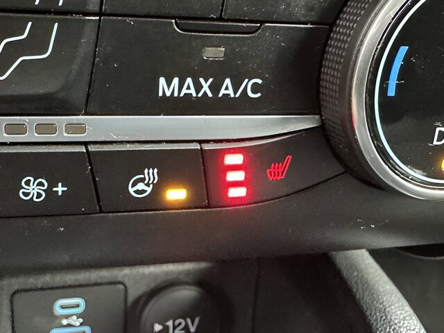 Certified 2023 Ford Escape Active AWD/4WD image 9