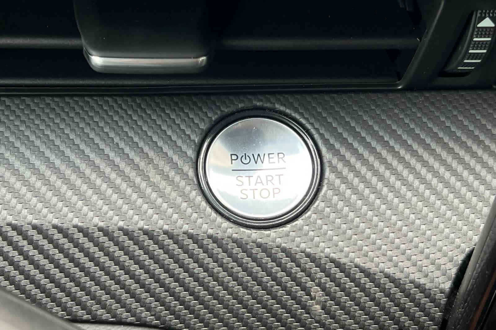 Certified 2025 Ford Mustang Mach-E Select RWD image 22
