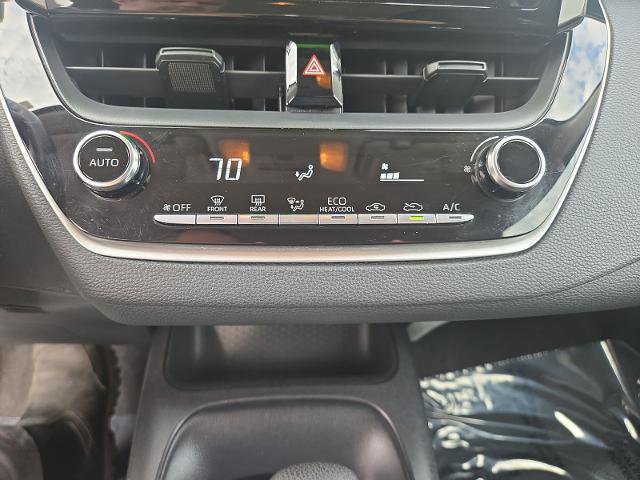 Used 2022 Toyota Corolla LE image 19