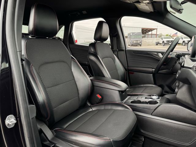 Certified 2023 Ford Escape ST-Line image 26