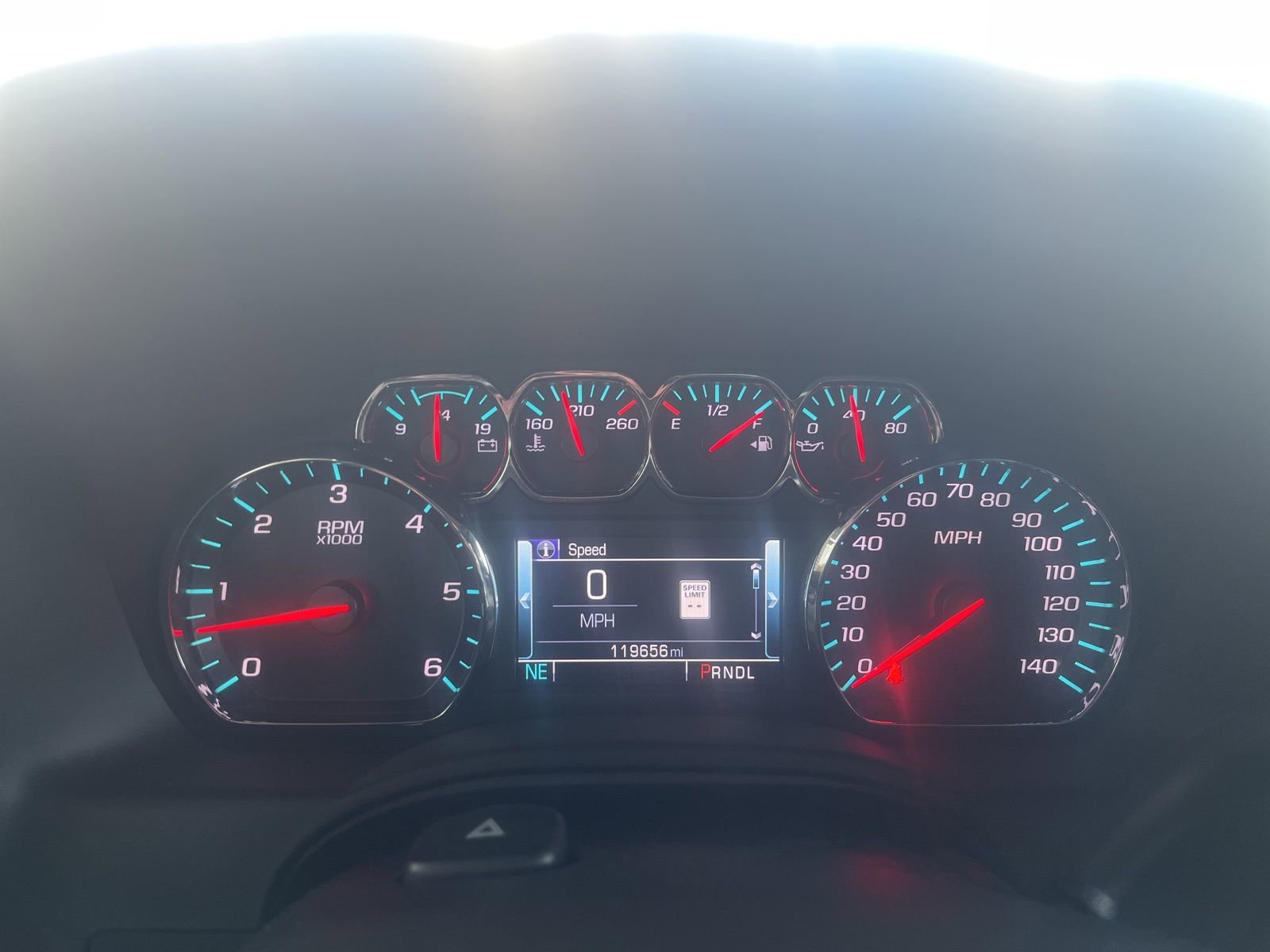 Used 2019 Chevrolet Suburban LT AWD/4WD image 19