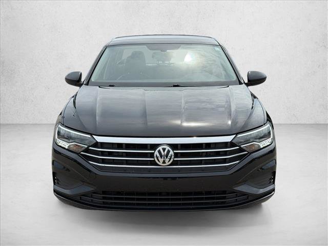 Used 2019 Volkswagen Jetta SE FWD image 2
