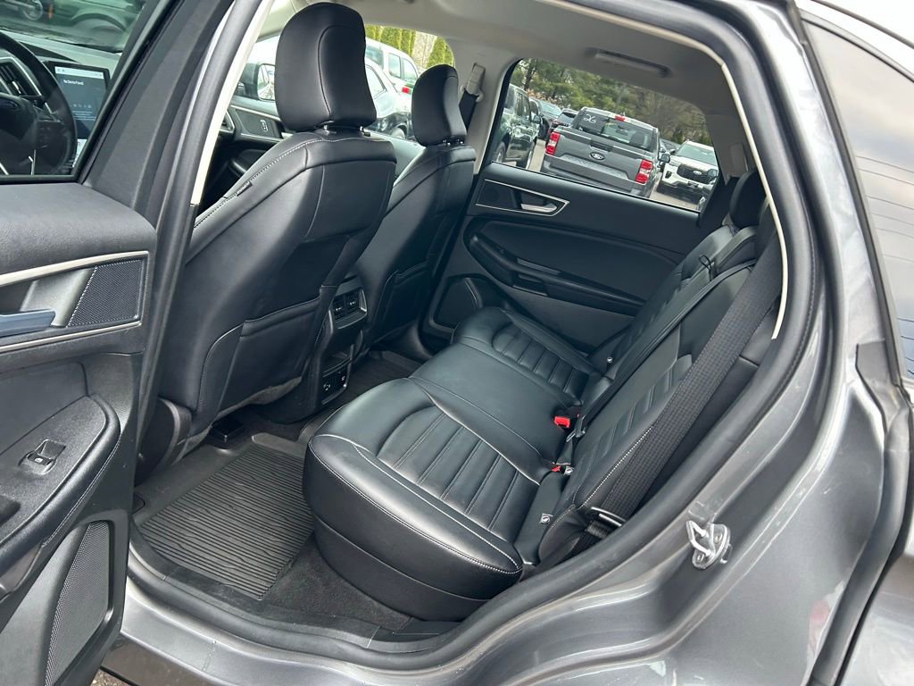 Certified 2022 Ford Edge SEL w/ Convenience Package image 18
