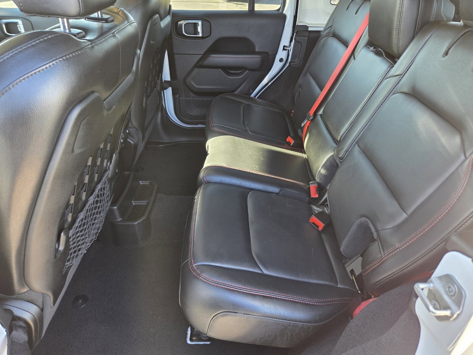 Used 2020 Jeep Wrangler Unlimited Rubicon w/ Quick Order Package 28Y Recon image 11