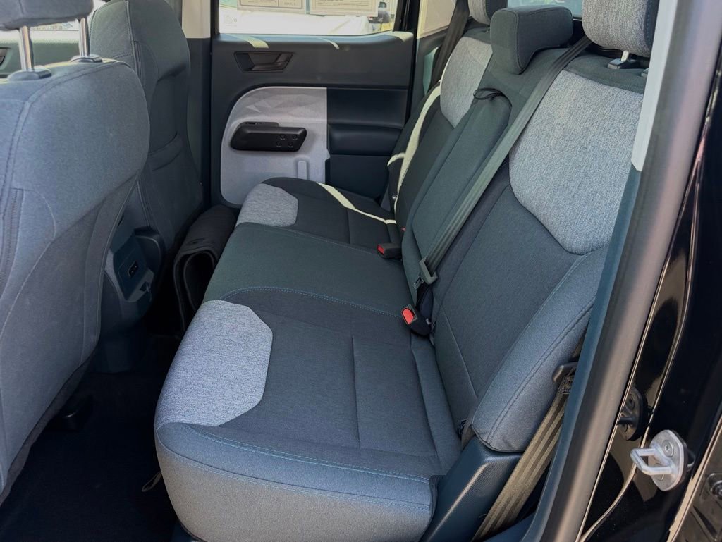 Certified 2025 Ford Maverick XLT FWD image 32
