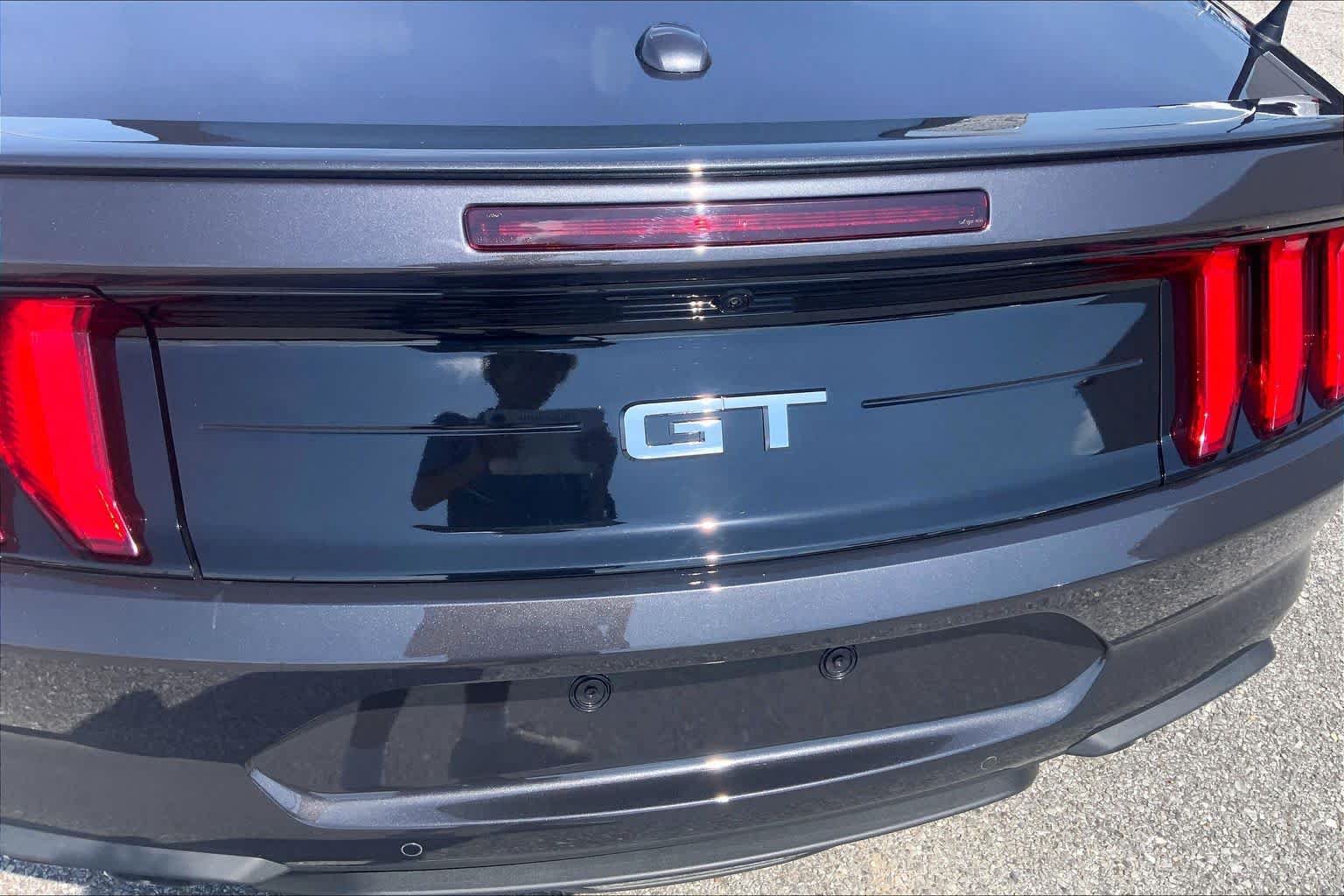 Certified 2022 Ford Mustang GT Premium w/ Equipment Group 401A RWD image 31