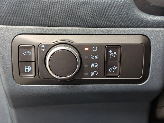 Certified 2026 Ford Maverick XLT w/ XLT Luxury Package FWD image 10