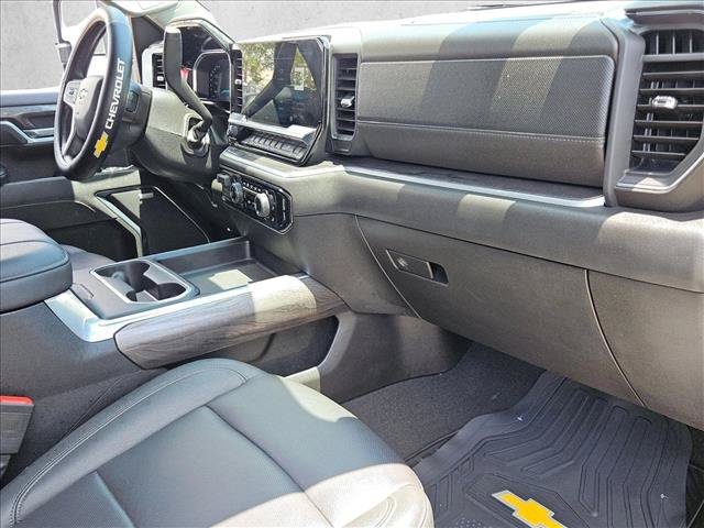 Used 2026 Chevrolet Silverado 3500 LTZ w/ LTZ Texas Edition AWD/4WD image 22