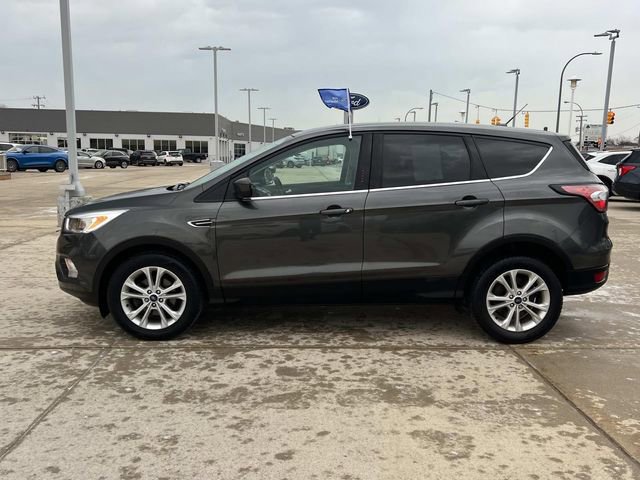 Certified 2017 Ford Escape SE image 2