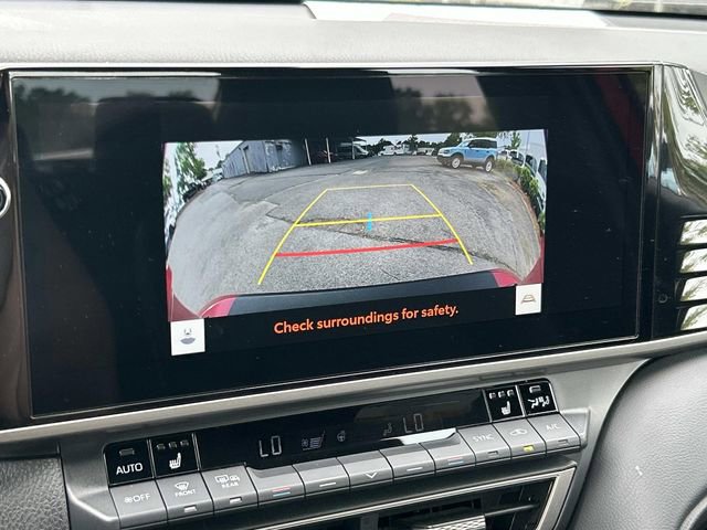 Used 2025 Toyota Camry XSE AWD/4WD image 37