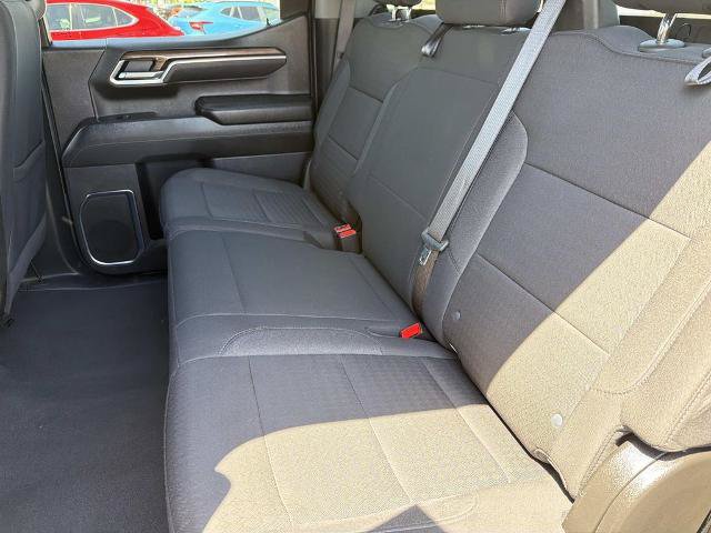 Used 2025 Chevrolet Silverado 1500 LT RWD image 18