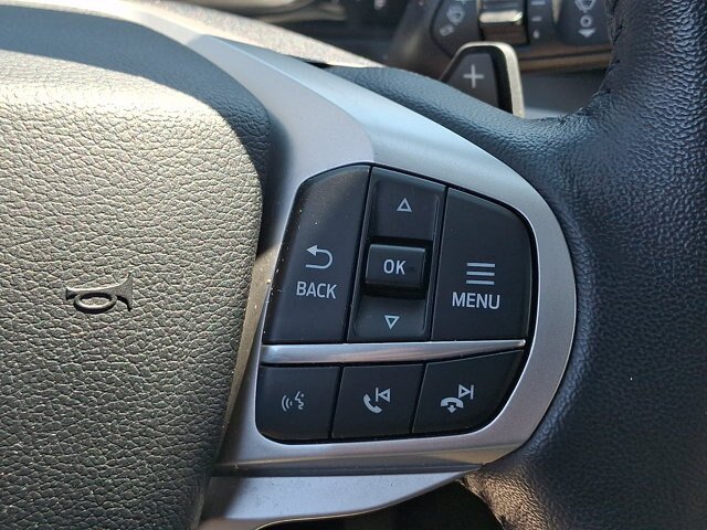 Certified 2020 Ford Explorer XLT w/ Equipment Group 202A AWD/4WD image 24