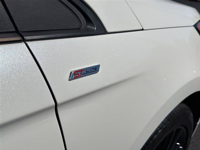Certified 2023 Ford Edge ST-Line AWD/4WD image 9