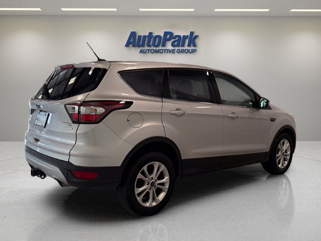 Certified 2017 Ford Escape SE FWD image 7