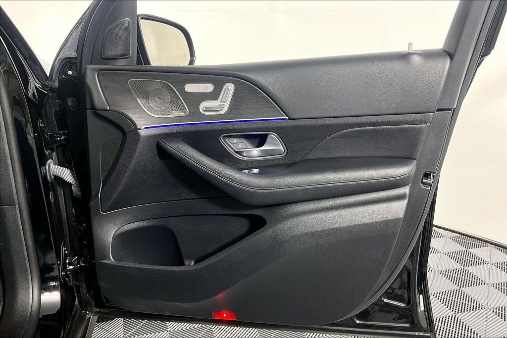 Used 2022 Mercedes-Benz GLE 350 w/ Premium Package image 24