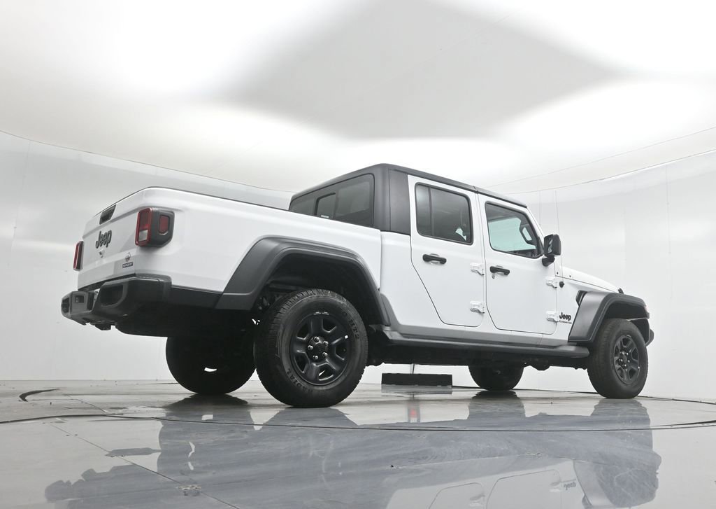 Used 2020 Jeep Gladiator Sport image 17
