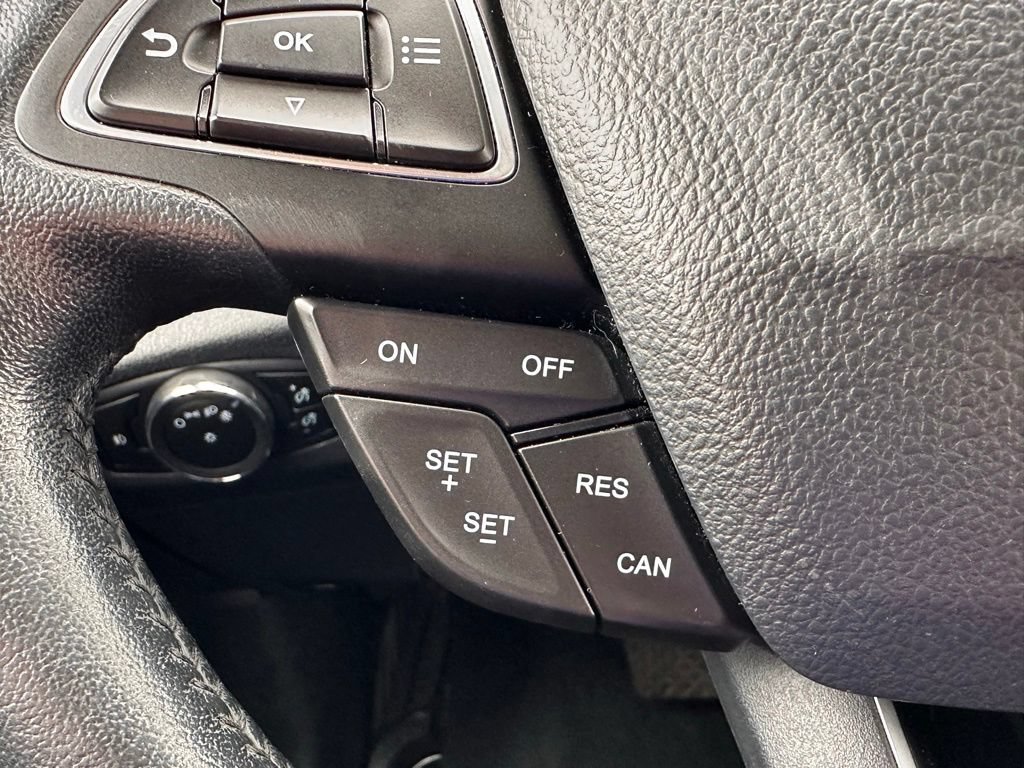 Certified 2019 Ford EcoSport SE w/ SE Convenience Package AWD/4WD image 29