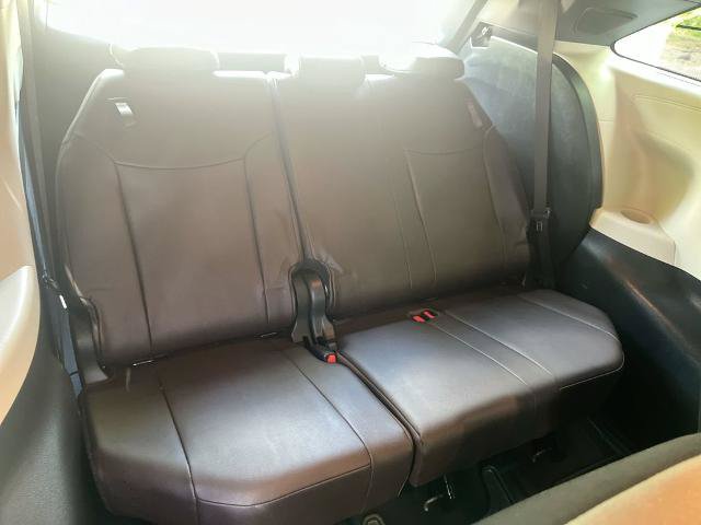 Used 2024 Toyota Sienna Platinum FWD image 24