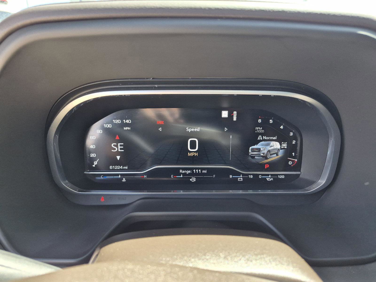 Used 2023 GMC Yukon XL SLT w/ SLT Premium Package image 16