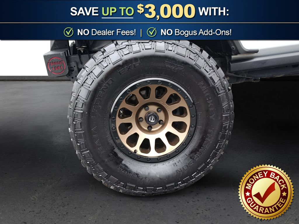 Used 2023 Jeep Gladiator Sport AWD/4WD image 13