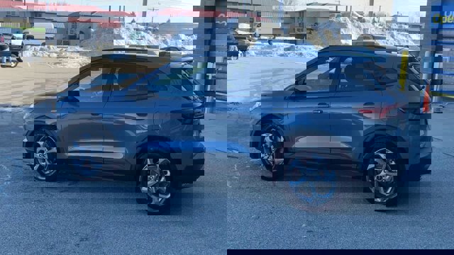 Certified 2025 Ford Escape ST-Line w/ Cold Weather Package image 7