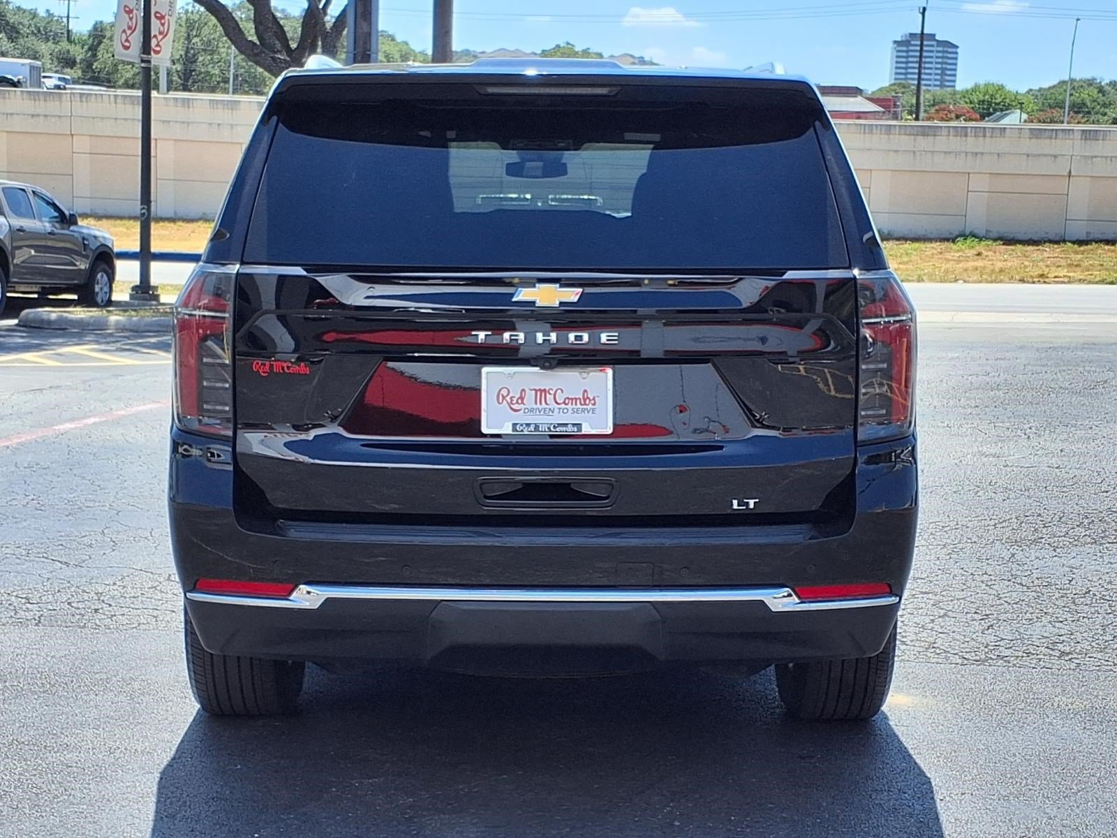 Used 2025 Chevrolet Tahoe LT AWD/4WD image 7