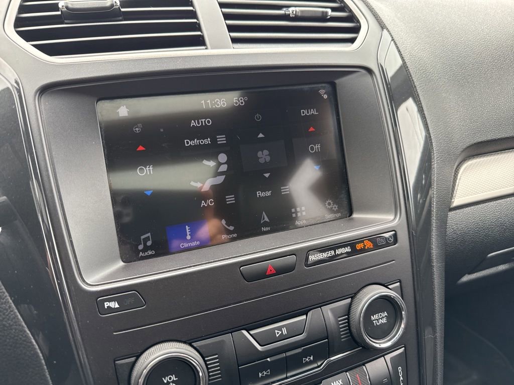 Certified 2019 Ford Explorer XLT w/ Equipment Group 202A AWD/4WD image 16