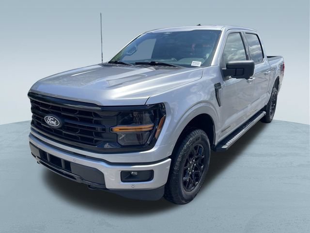 Certified 2024 Ford F150 XLT w/ Equipment Group 302A MID AWD/4WD image 9