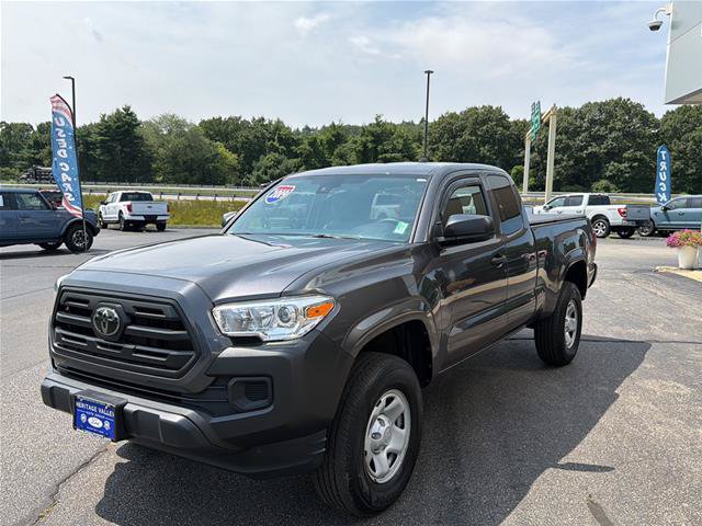 Used 2019 Toyota Tacoma SR AWD/4WD image 3