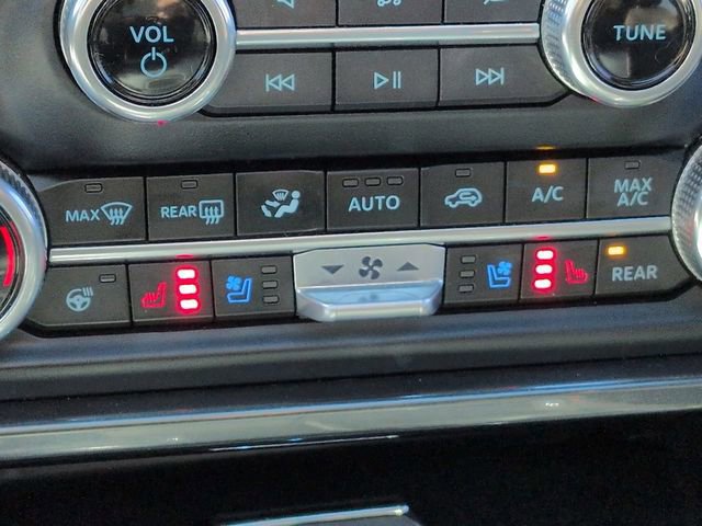 Certified 2023 Ford Expedition Limited image 27
