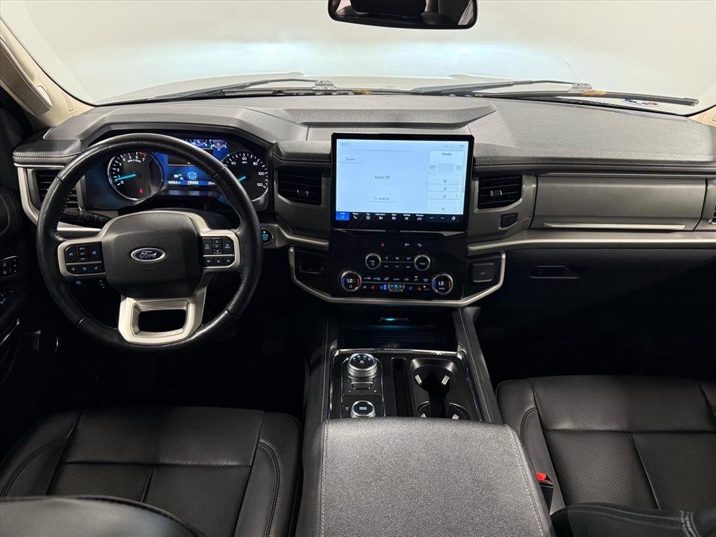 Certified 2023 Ford Expedition Max XLT image 13