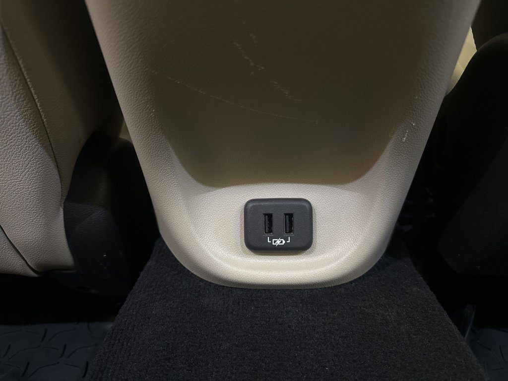 Used 2018 Buick Regal Essence w/ Driver Confidence Package #1 image 17