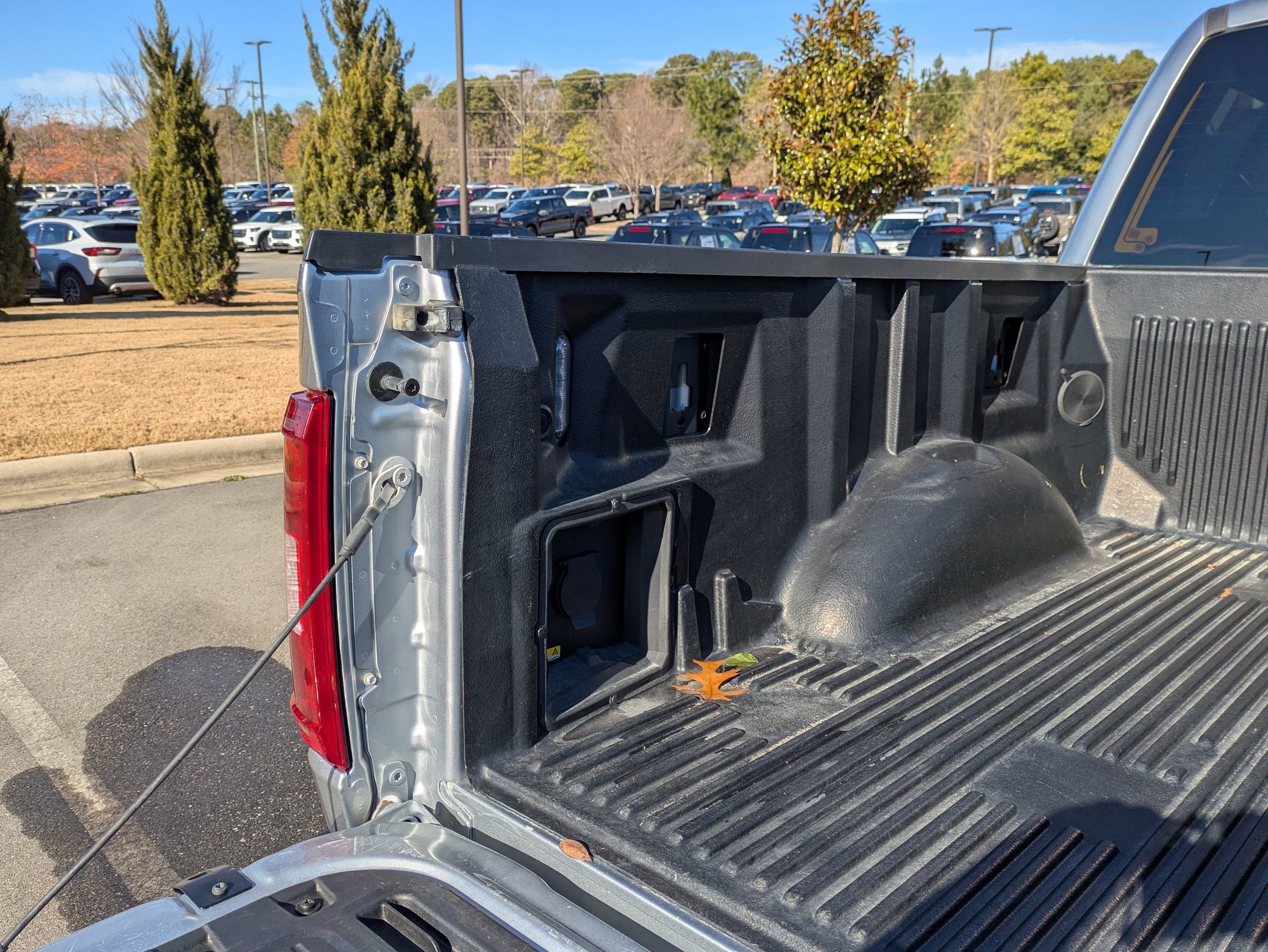 Certified 2023 Ford F150 XLT w/ Equipment Group 302A High image 39