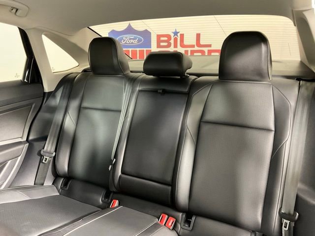 Used 2019 Volkswagen Jetta SE image 16