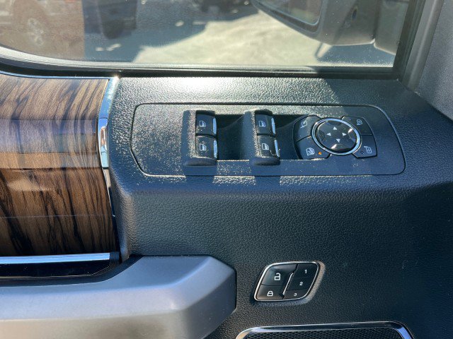 Certified 2019 Ford F150 Lariat w/ Trailer Tow Package AWD/4WD image 24