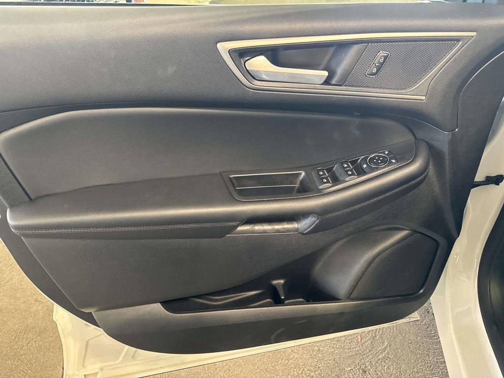 Certified 2024 Ford Edge SEL w/ Convenience Package image 13