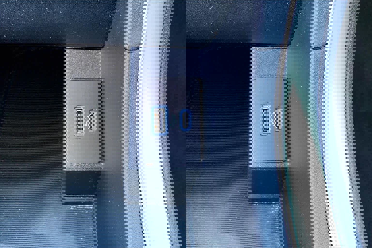 Certified 2024 Ford Edge SEL image 31