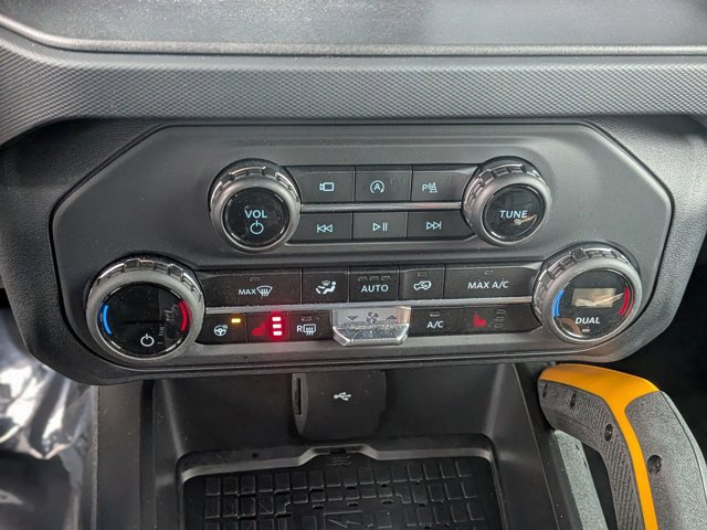 Certified 2024 Ford Bronco Badlands AWD/4WD image 25