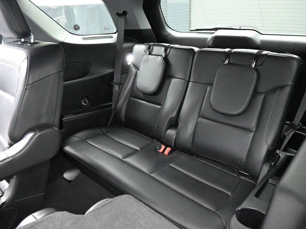 Certified 2021 Ford Explorer XLT image 48