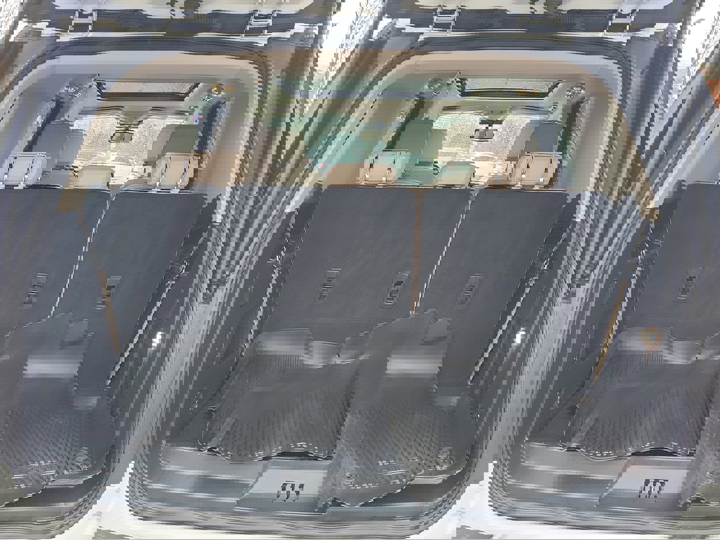 Certified 2023 Ford Expedition Limited image 8