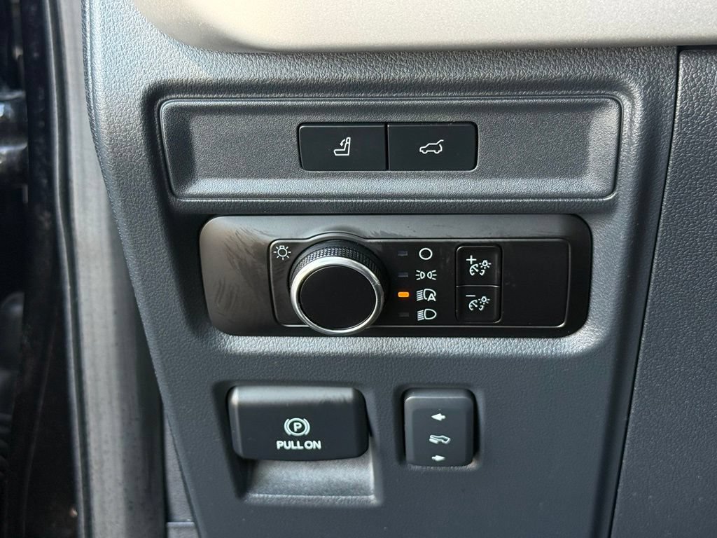 Certified 2023 Ford Expedition Max XLT AWD/4WD image 16
