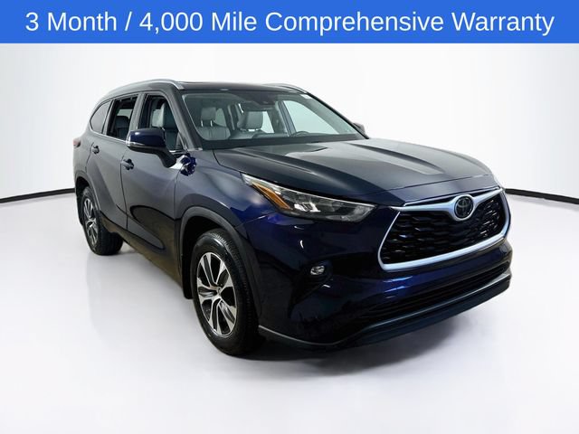 Used 2020 Toyota Highlander XLE AWD/4WD image 1