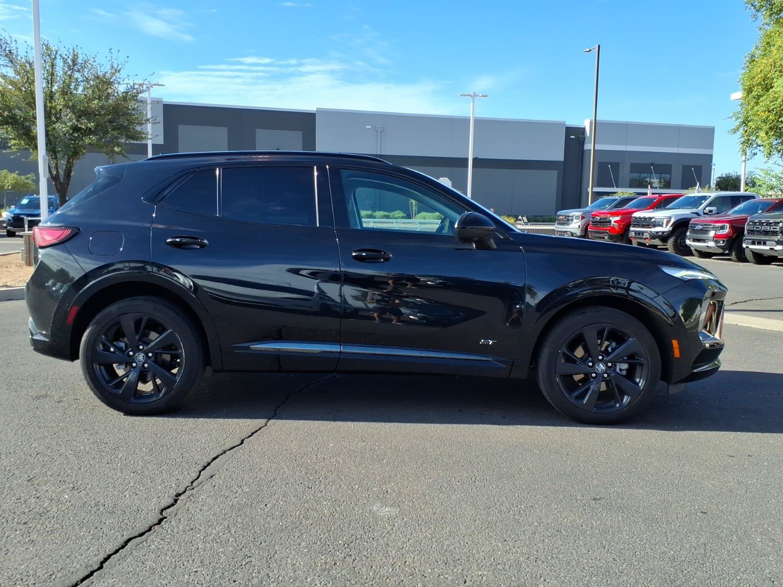 Used 2025 Buick Envision Sport Touring AWD/4WD image 6