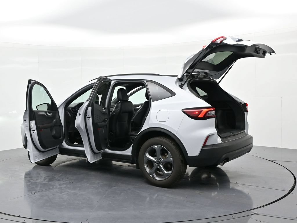 Certified 2025 Ford Escape ST-Line AWD/4WD image 25