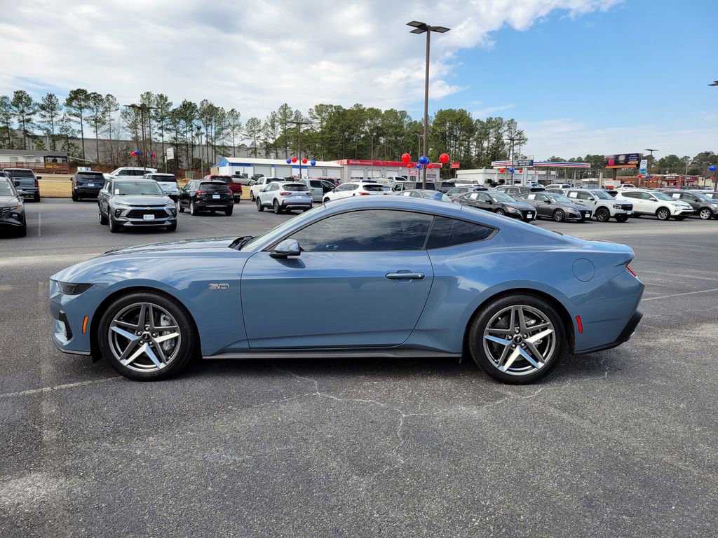 Certified 2025 Ford Mustang GT image 2