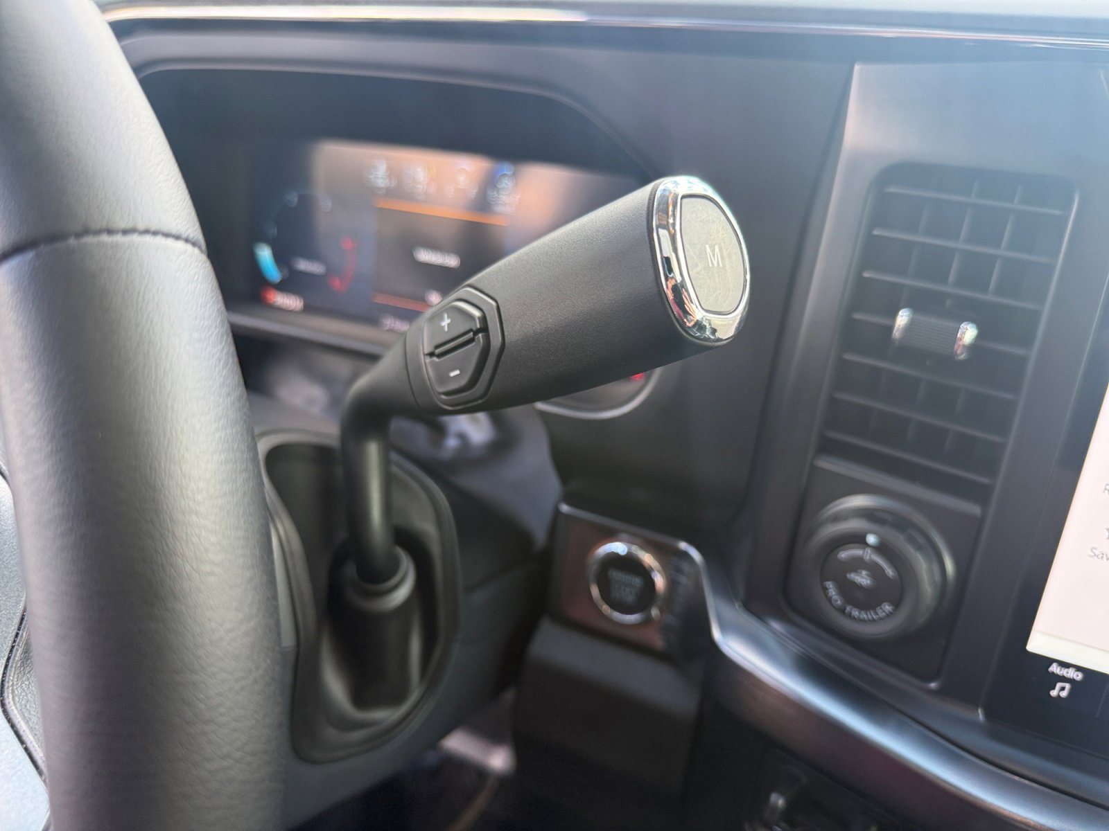 Certified 2025 Ford F250 Lariat w/ Lariat Ultimate Package image 26