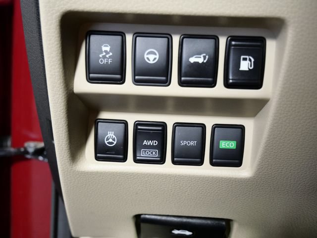 Used 2020 Nissan Rogue SL w/ Premium Package AWD/4WD image 27