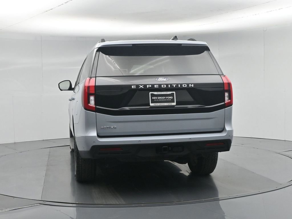 Certified 2025 Ford Expedition Active AWD/4WD image 20